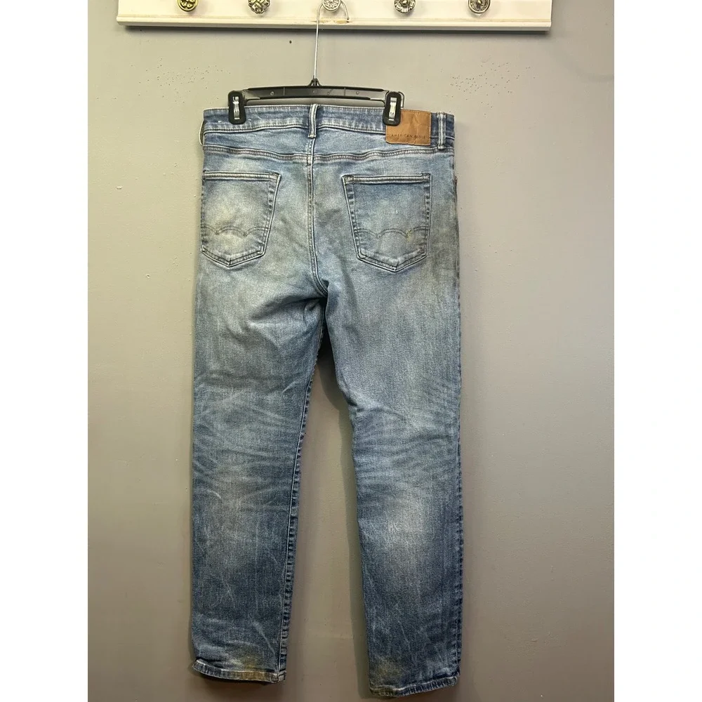 American Eagle Jeans Mens 33x32 Blue Original Straight‎ Thrashed Stretch Denim